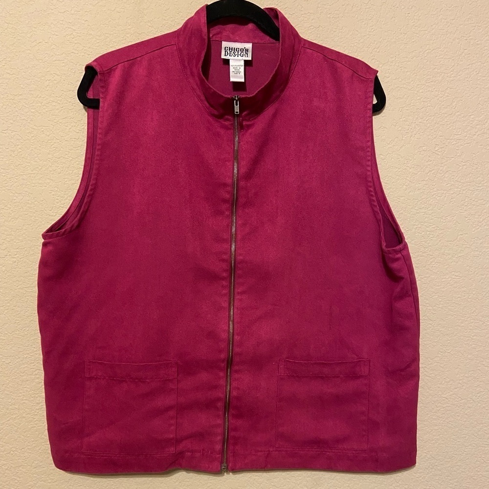 Vintage Chico’s Design Faux Suede Vest raspberry pink red Sz 3 large zip - Picture 1 of 4